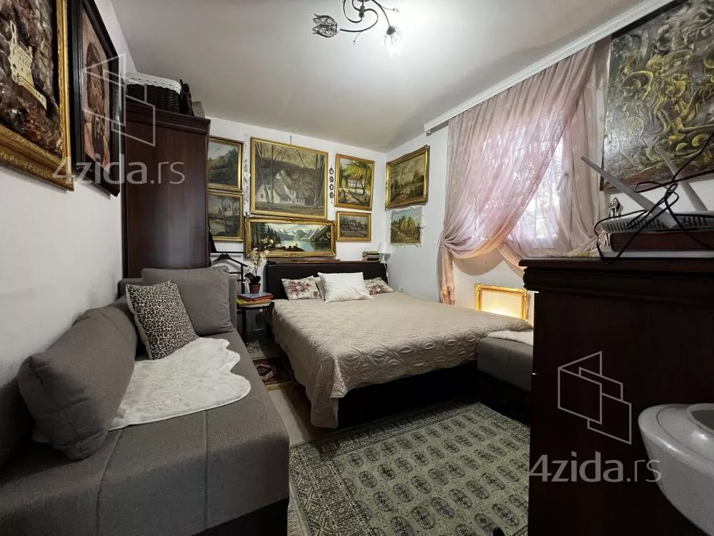 Kuća | 4zida