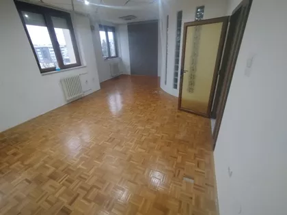 Nemanjina | 4zida.rs