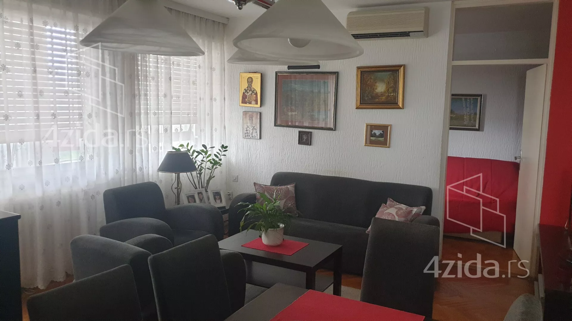 Troiposoban stan | 4zida
