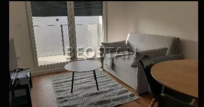 Vojvođanska | 4zida.rs