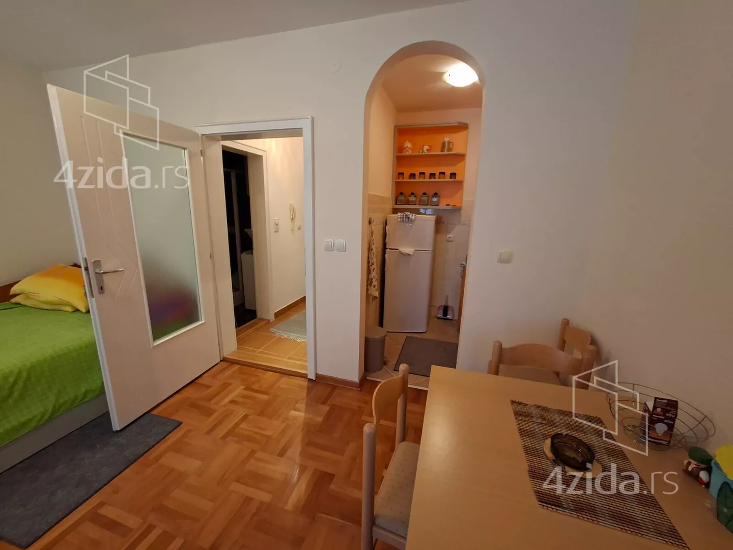 Garsonjera | 4zida