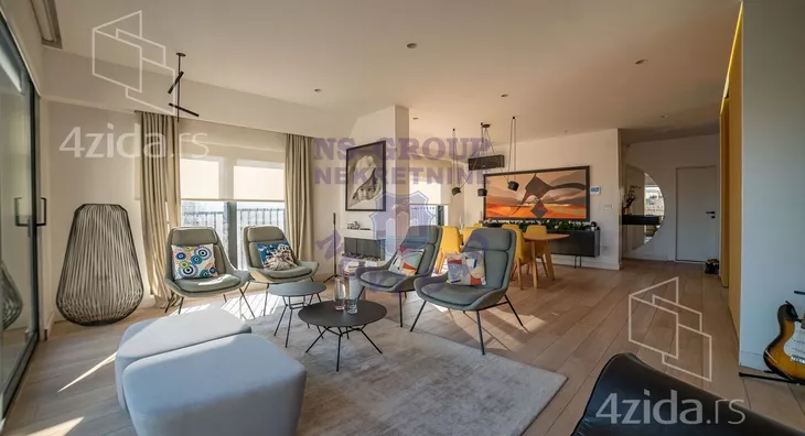 Petosoban stan | 4zida