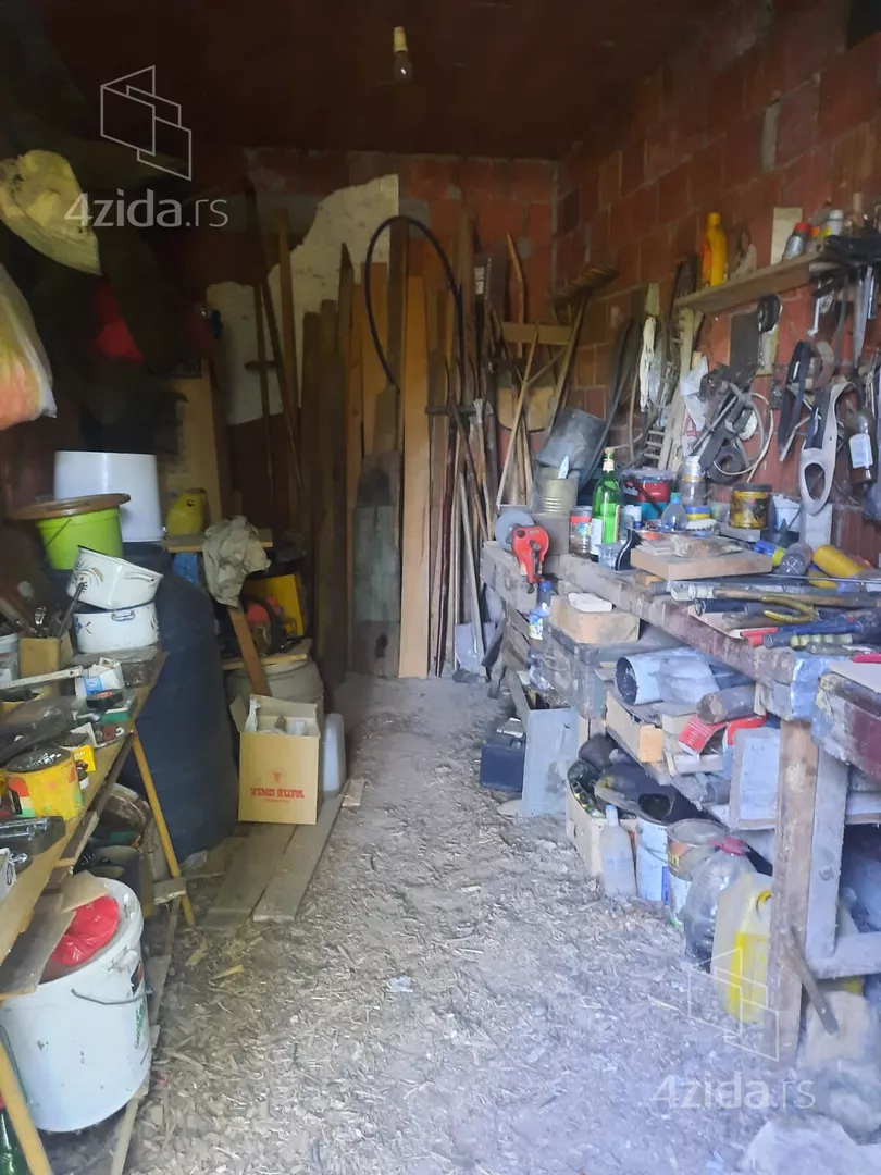 3-etažna kuća | 4zida