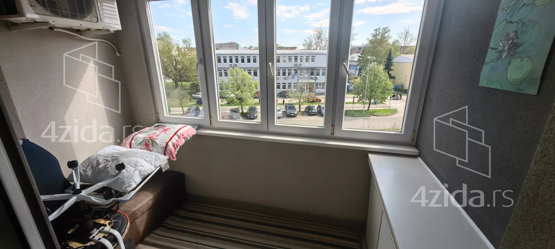 Dvoiposoban stan | 4zida