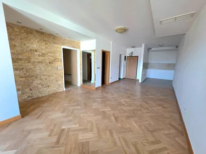 Vašarište | 4zida.rs