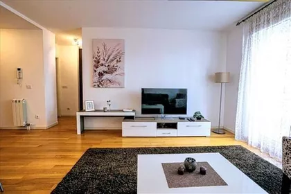 Uroša Martinovića A Blok | 4zida.rs