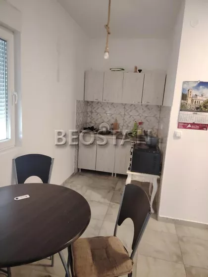 Rene Margite | 4zida.rs