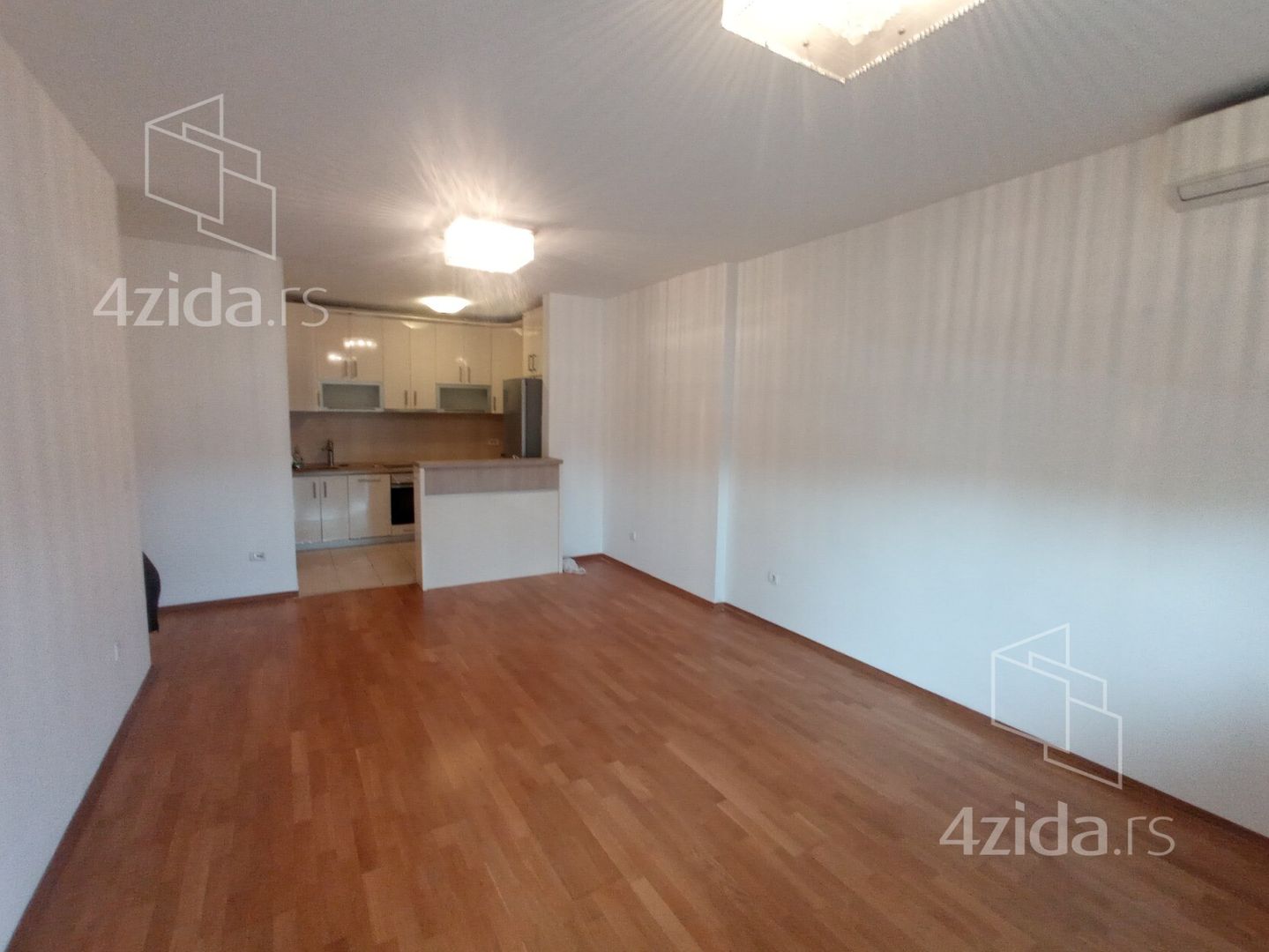 Korter, 90 m²