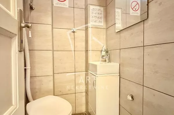 Četvoroiposoban stan | 4zida