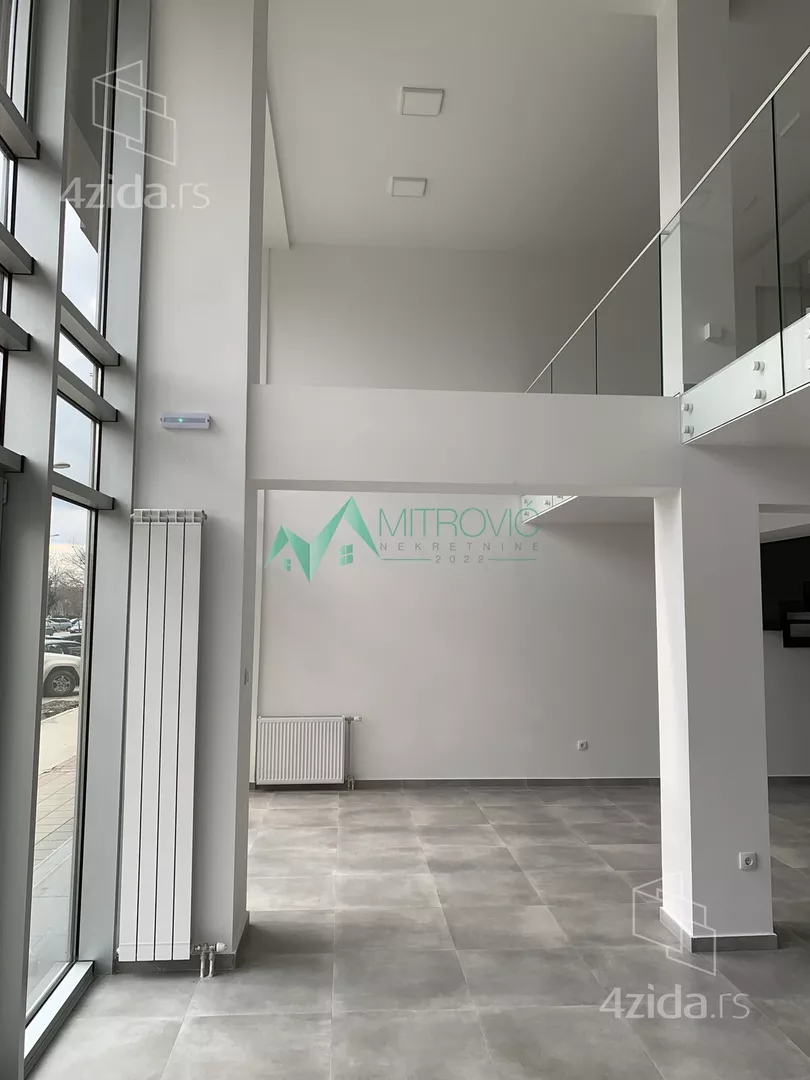 Poslovni prostor | 4zida