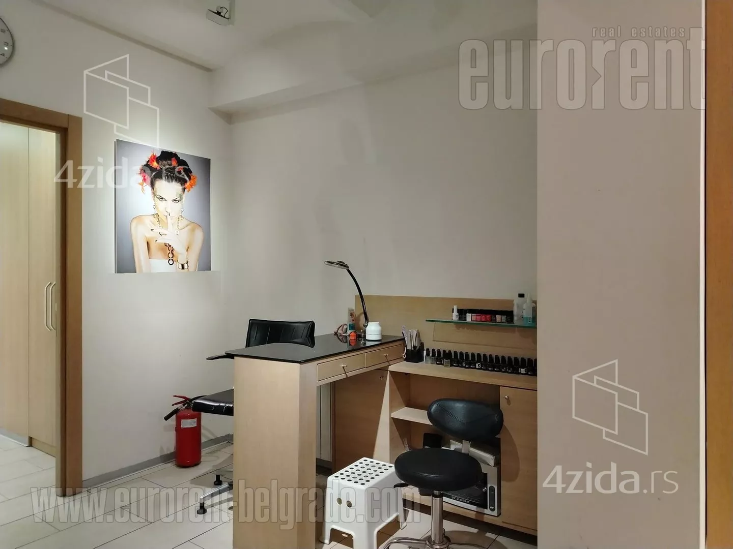 Lokal | 4zida