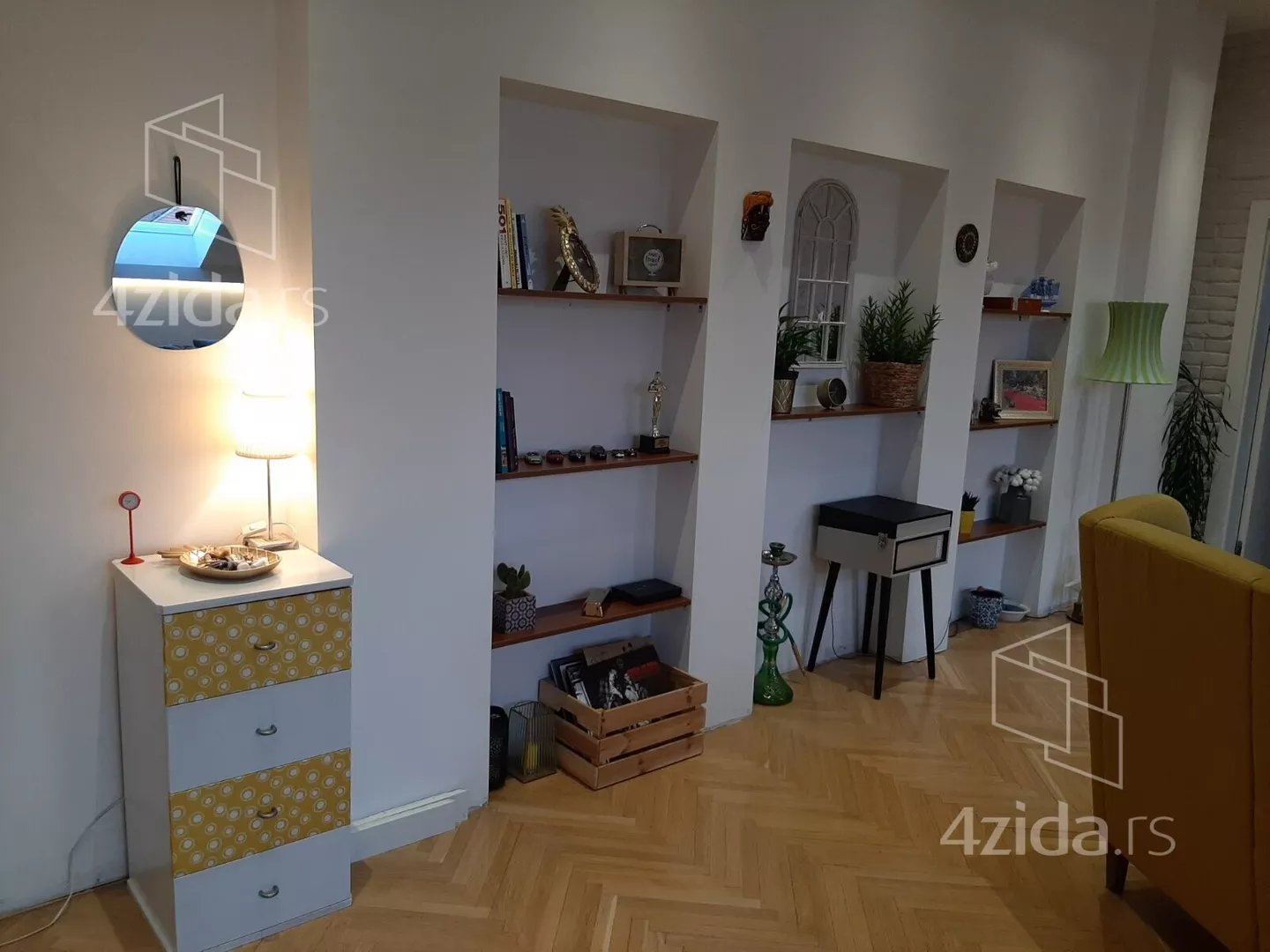 Dvoiposoban stan | 4zida