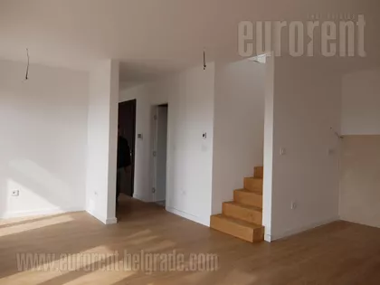 DUŠANOVAC | 4zida.rs