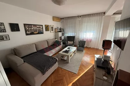 Višnjićeva | 4zida.rs