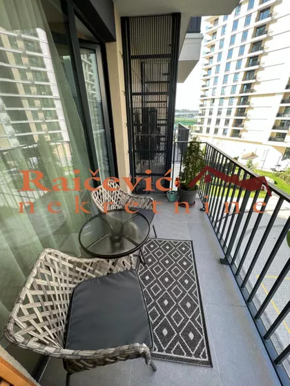 Hercegovacka | 4zida.rs