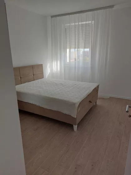 Centar 3 | 4zida.rs