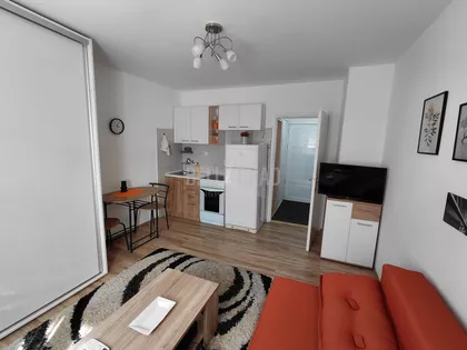 Petra Lekovića | 4zida.rs