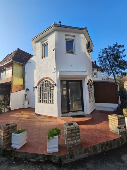 Karađorđev Trg | 4zida.rs