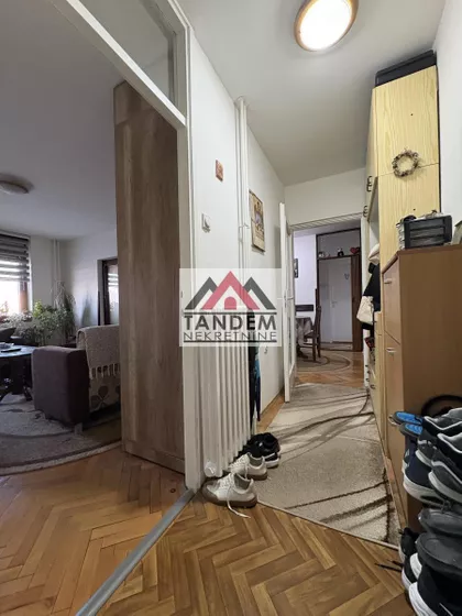 Bulevar Zona 2 | 4zida.rs