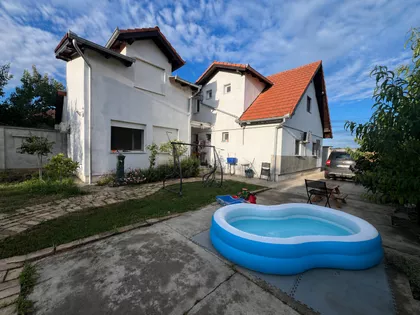 Moše Pijade 33 | 4zida.rs