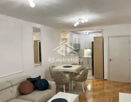 Stepa Stepanović | 4zida.rs