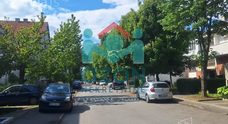 Garaža | 4zida