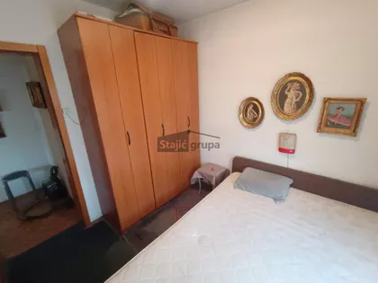 Petra Lekovića | 4zida.rs