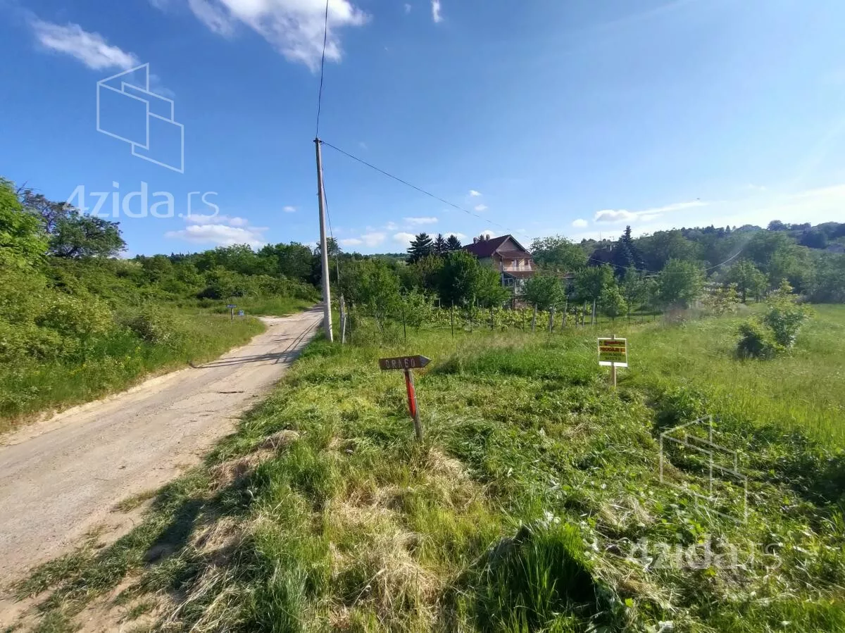 Plac | 4zida