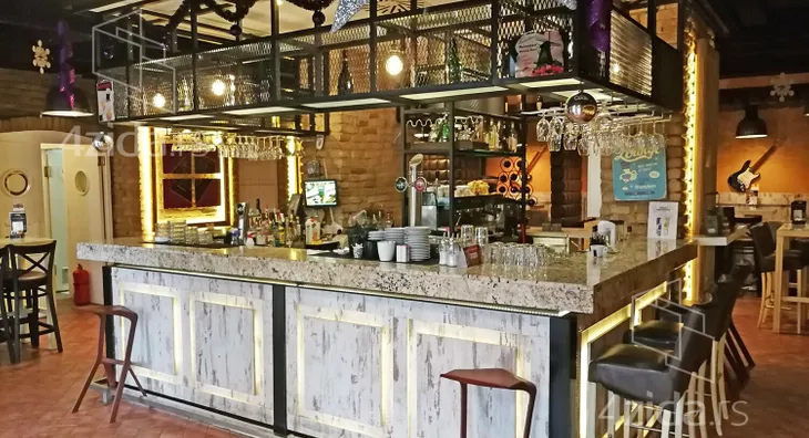 Ugostiteljski objekat | 4zida