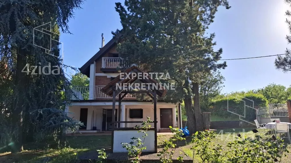Kuća | 4zida