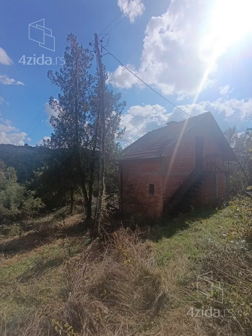 2-etažna kuća | 4zida