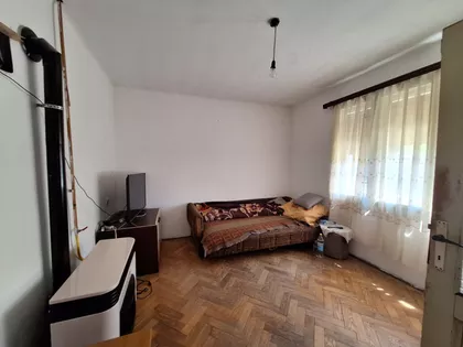 Radivoja Ćirpanova 100 | 4zida.rs
