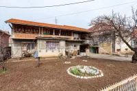 Ratko Jović, Crveni Krst, Gradske lokacije, Niš | 4zida.rs | 4zida.rs