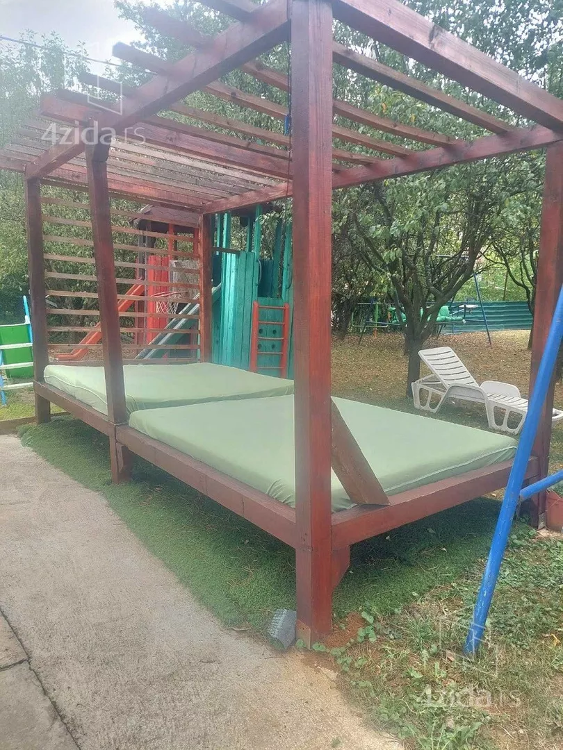 5-etažna kuća | 4zida