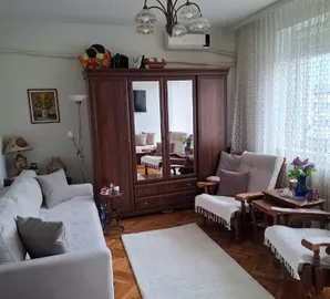 Centar, Gradske lokacije, Kragujevac, 3.0 stan | 4zida.rs