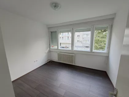 Dimitrija Tucovića 162 | 4zida.rs