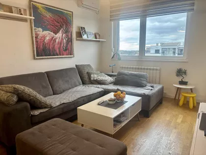 Konjarnik | 4zida.rs