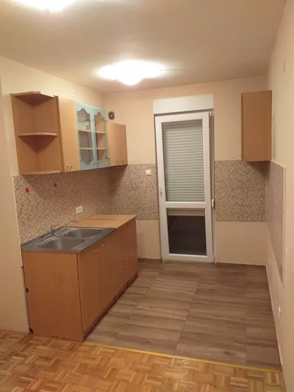 Trkalište | 4zida.rs