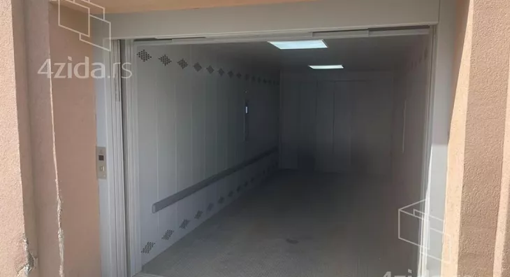 Garaža/Parking | 4zida