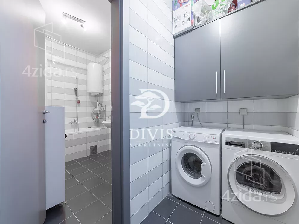 Petosoban stan | 4zida