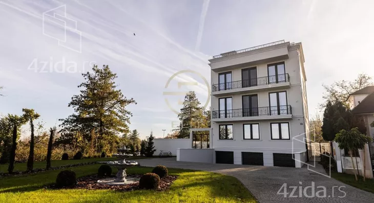 Petosoban stan | 4zida