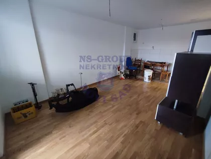 Južni Telep | 4zida.rs