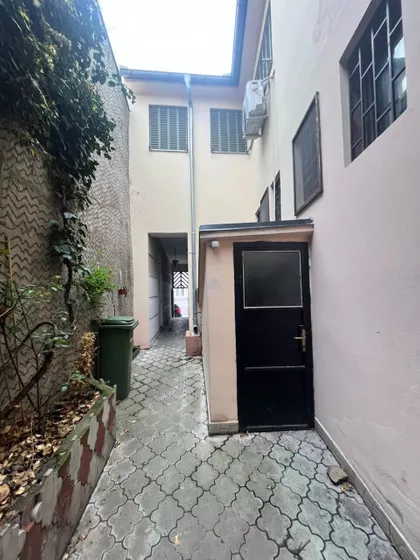 Zlatne Grede 14 | 4zida.rs