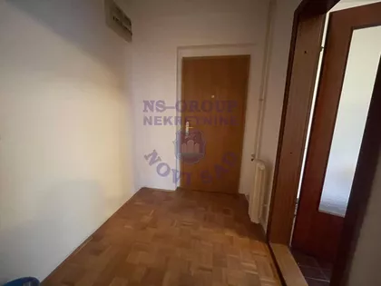 Bulevar Patrijarha Pavla (Somborski Bulevar) | 4zida.rs