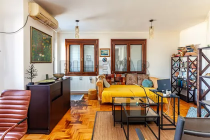 Hajduk Veljkova | 4zida.rs