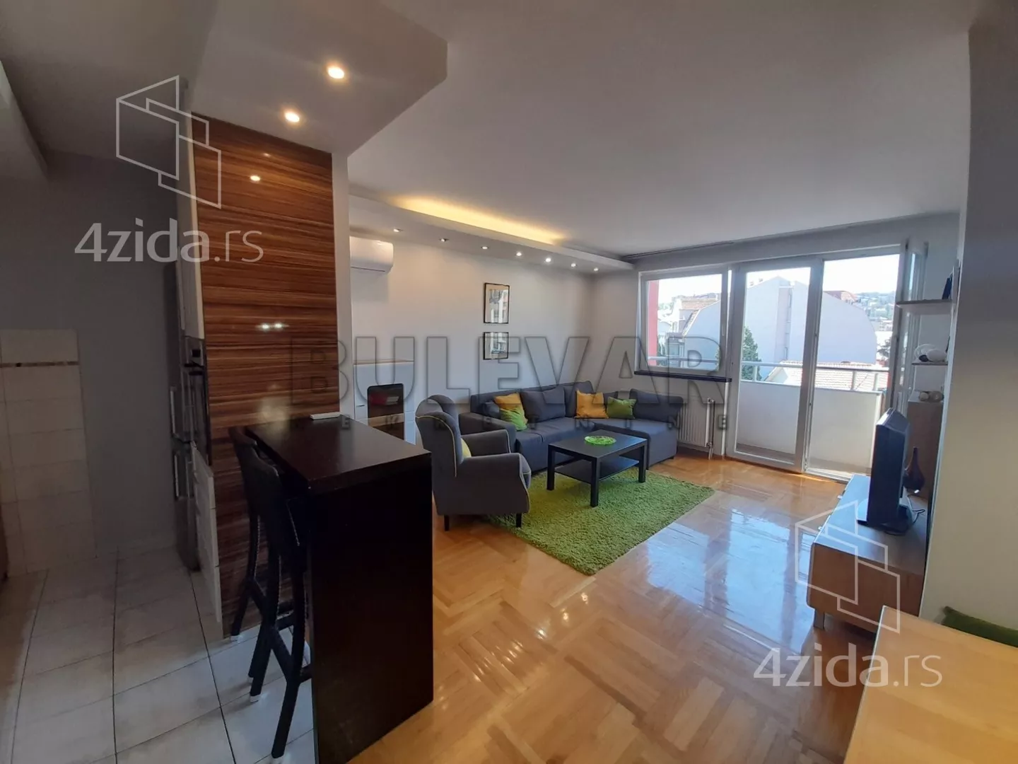 Dvoiposoban stan | 4zida