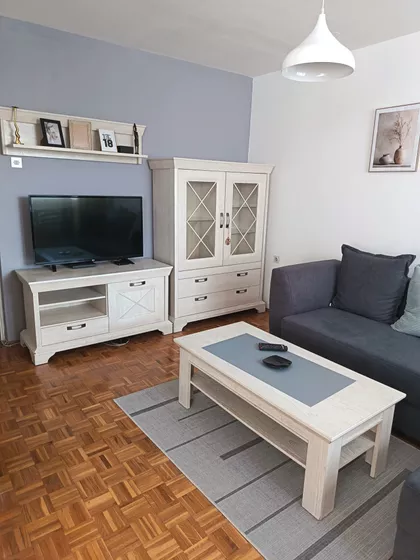 Bulevar Nemanjića 34A | 4zida.rs