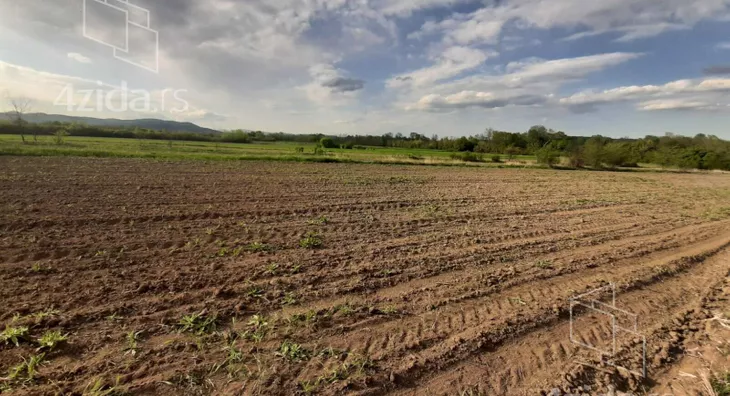 Poljoprivredno zemljište | 4zida