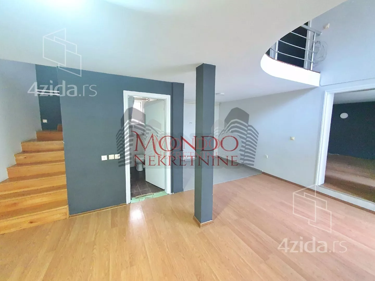 Poslovna zgrada | 4zida