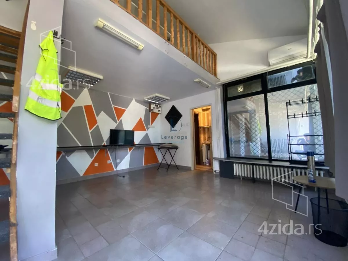 Lokal | 4zida